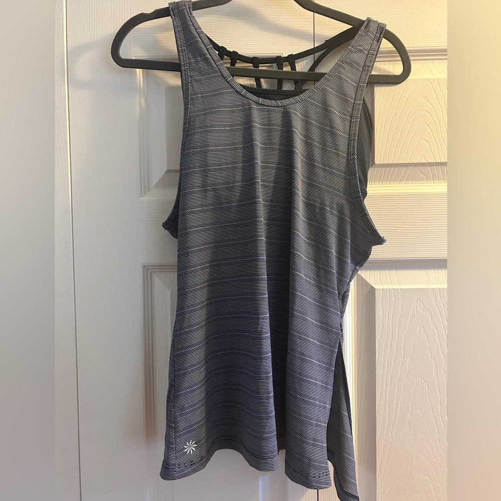 Athleta Tank Top With Built In Bra Size XS Navy Blue